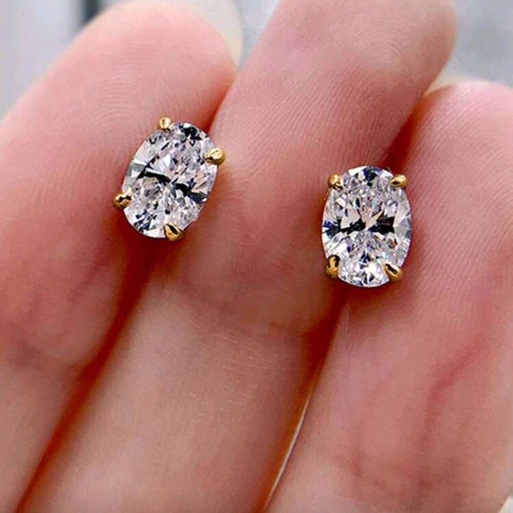 Elegant Gold and Silver Stud Earrings - Picture 3 of 4